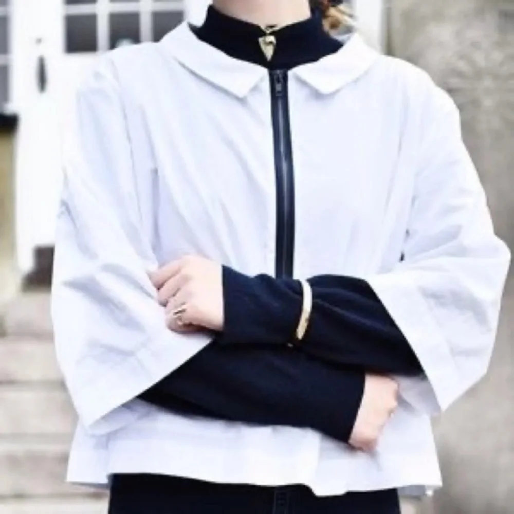 SOLD!!!  ZARA TRAFALUC COLLECTION Size Small Zipper Crop Top The Real Friends - Picture 8 of 9